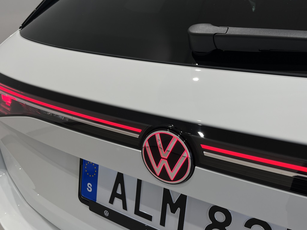 Volkswagen Passat ALM82K