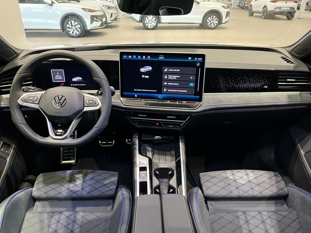 Volkswagen Passat ALM82K
