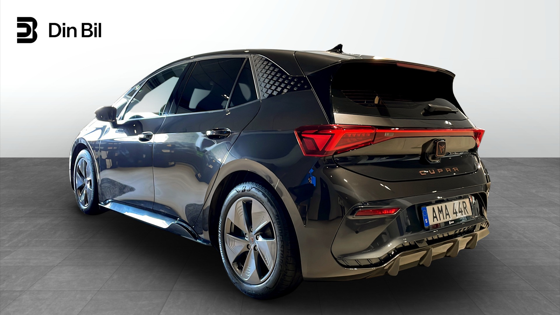 CUPRA Born AMA44R