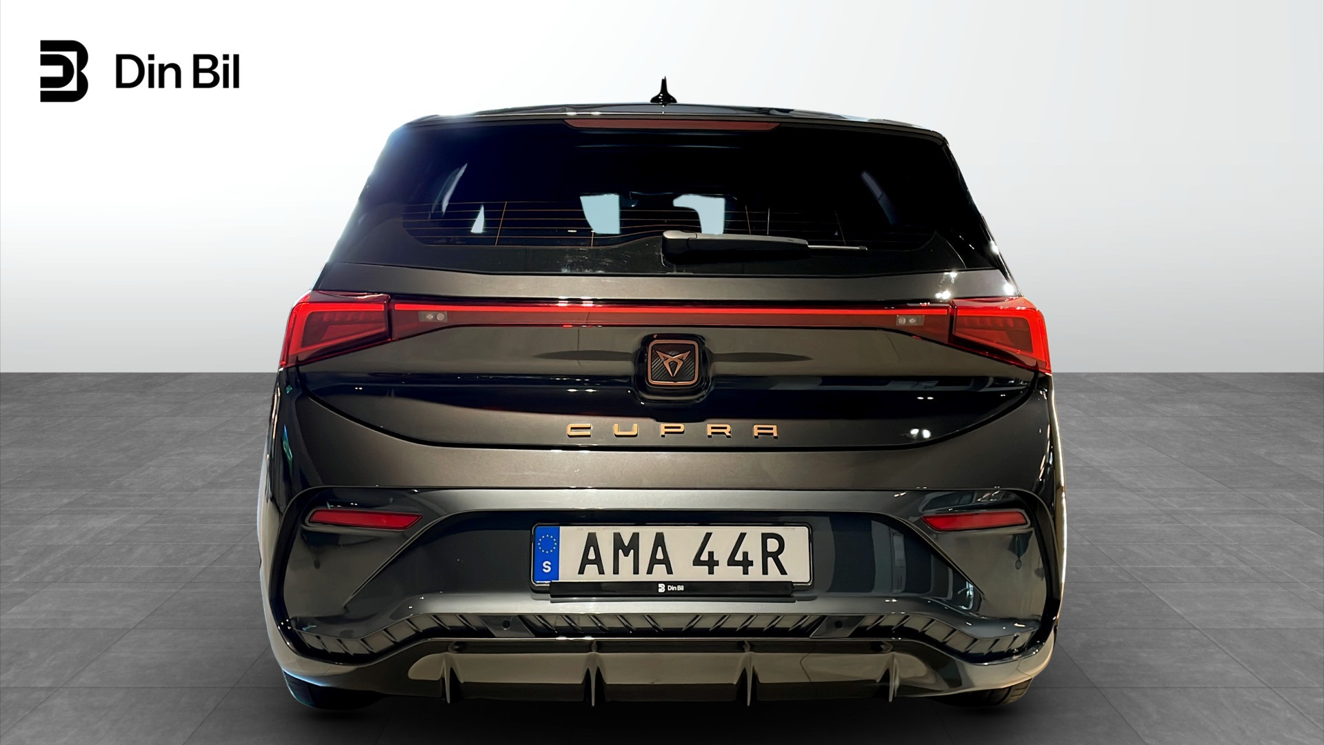 CUPRA Born AMA44R