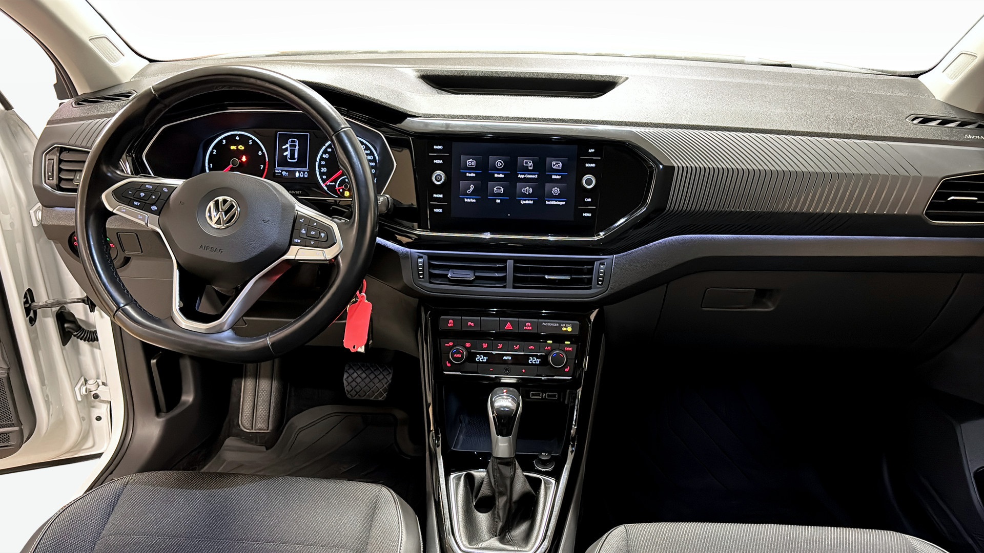 Volkswagen T-Cross ANH62A