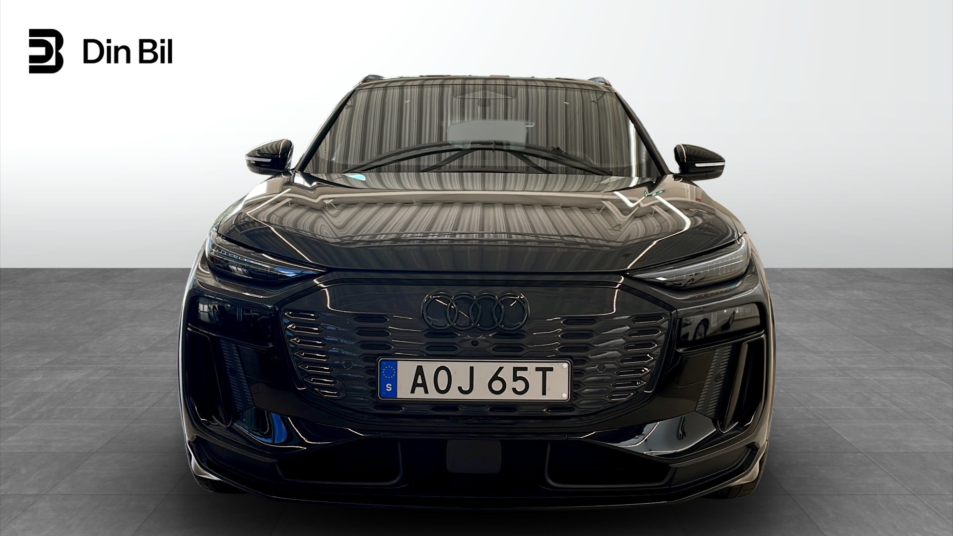 Audi SQ6 e-tron AOJ65T