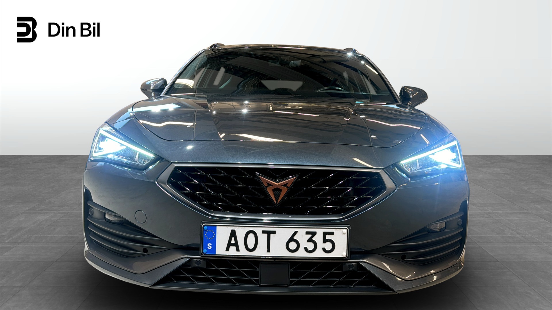 SEAT Cupra AOT635