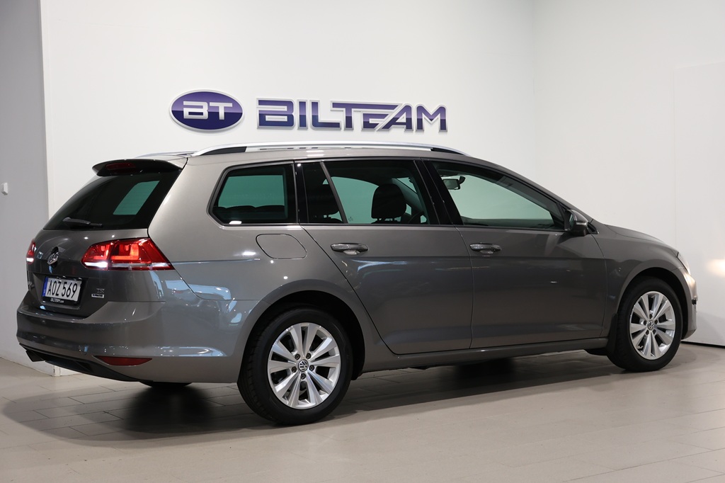 Volkswagen Golf Sportscombi AOZ569