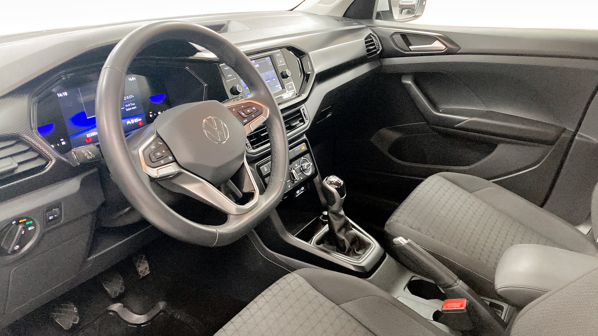 Volkswagen T-Cross APH27L