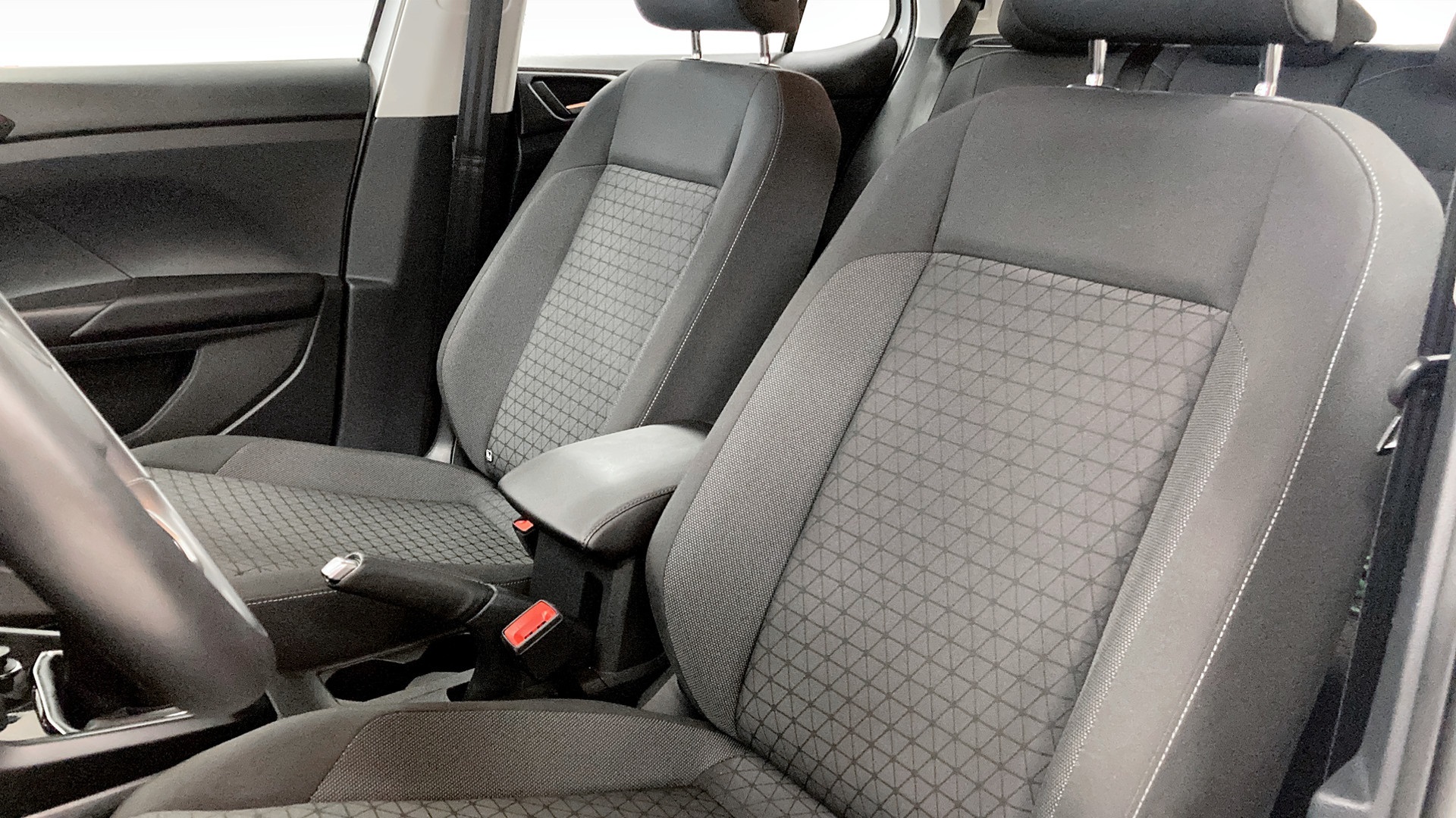 Volkswagen T-Cross APH27L
