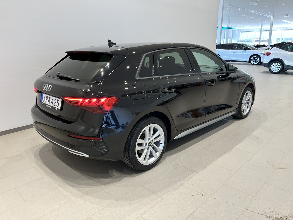 Audi A3 Sportback ARA425