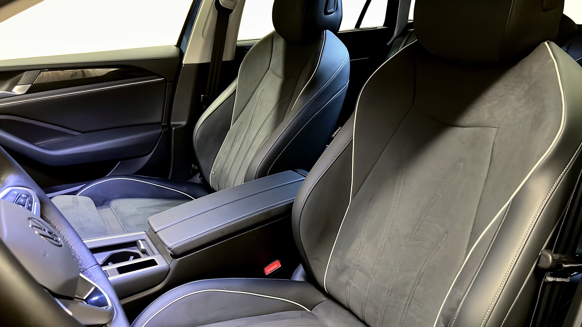 Volkswagen Passat ARF27Z