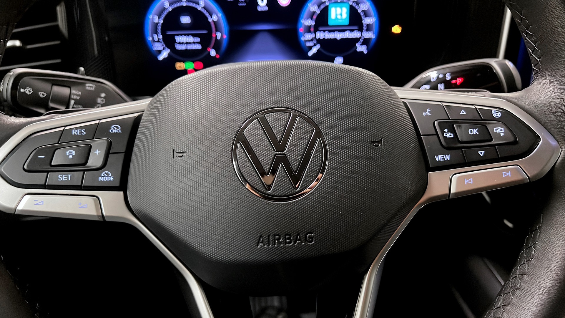 Volkswagen Passat ARF27Z