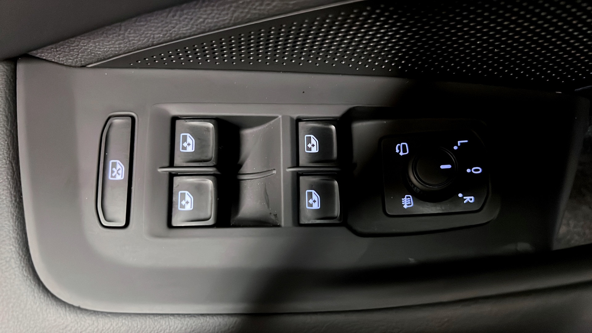 Volkswagen Passat ARF27Z