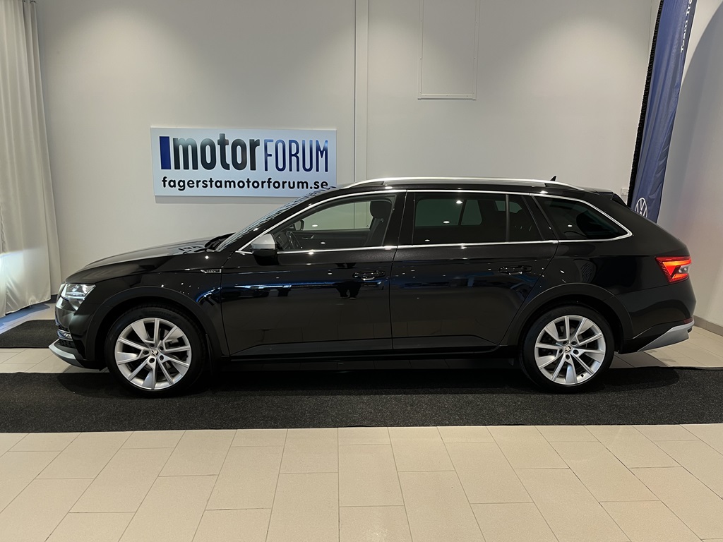 Skoda Superb Combi ARH04C