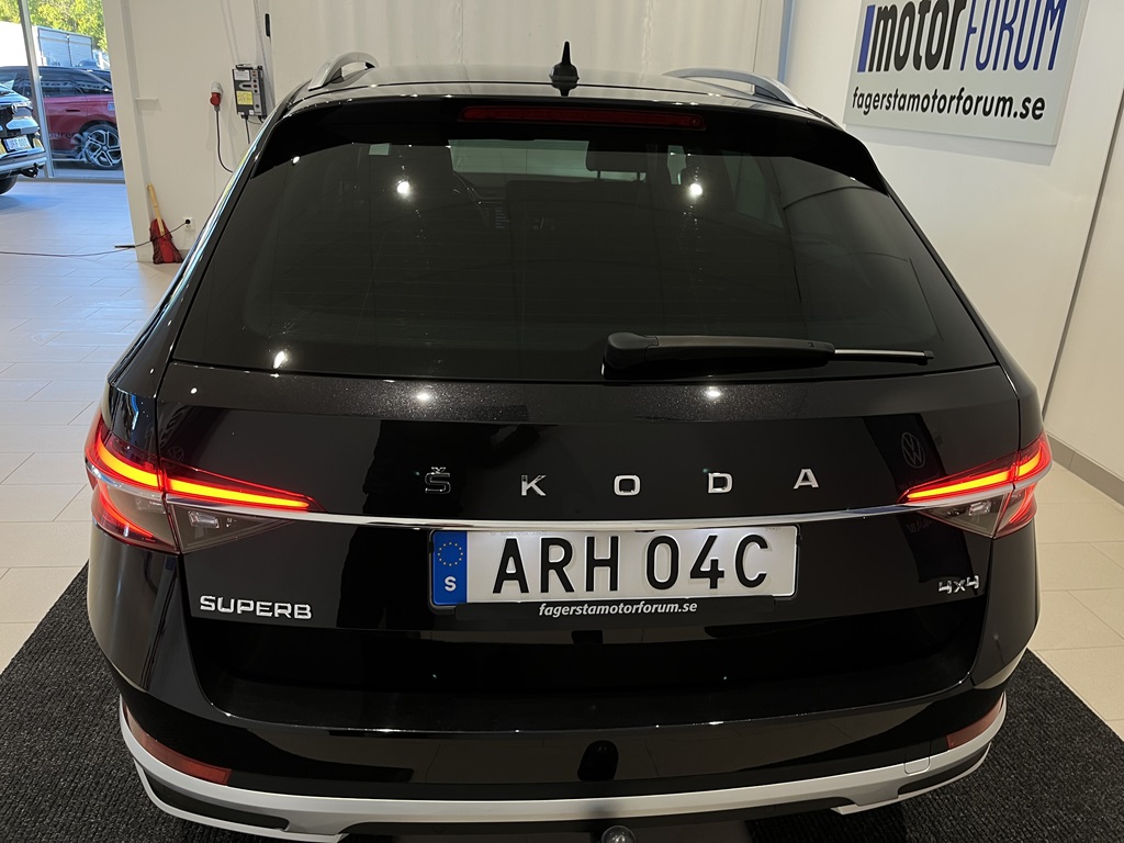 Skoda Superb Combi ARH04C