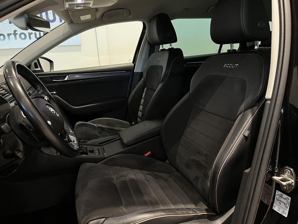 Skoda Superb Combi ARH04C