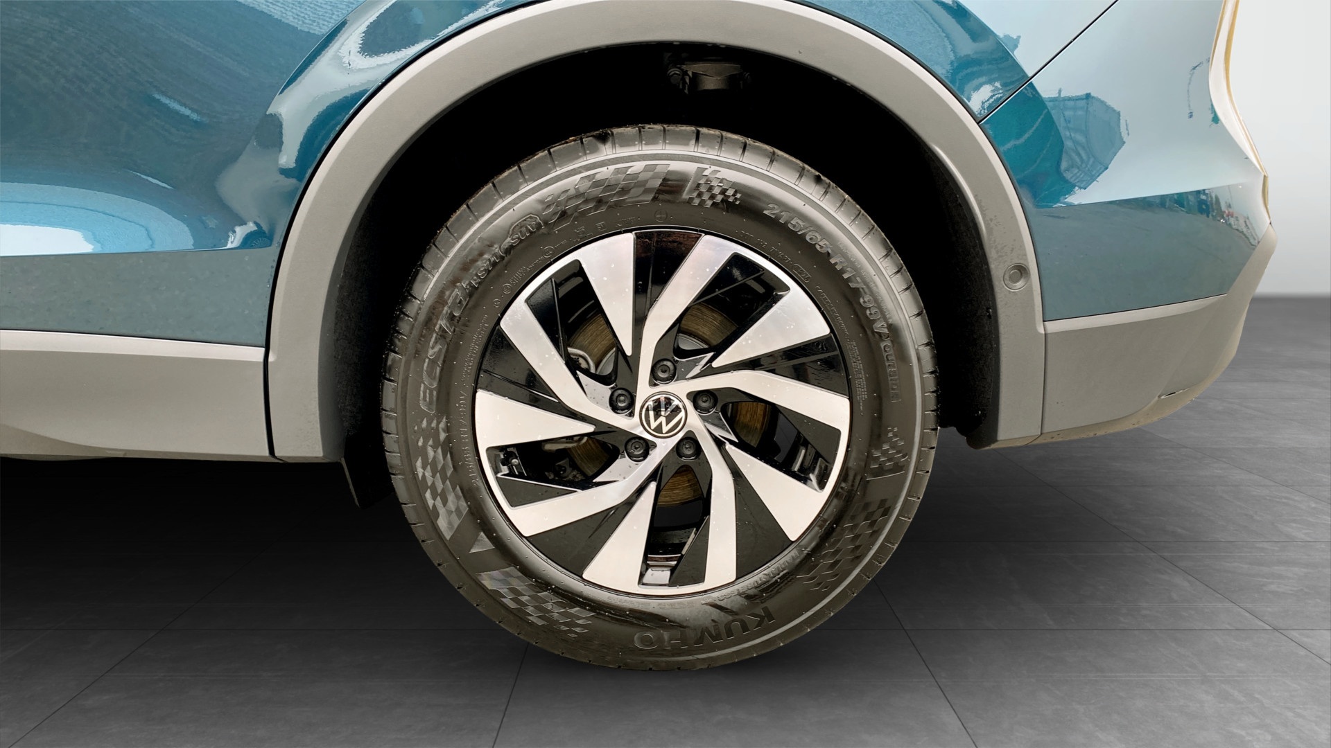 Volkswagen Tiguan ARP28K