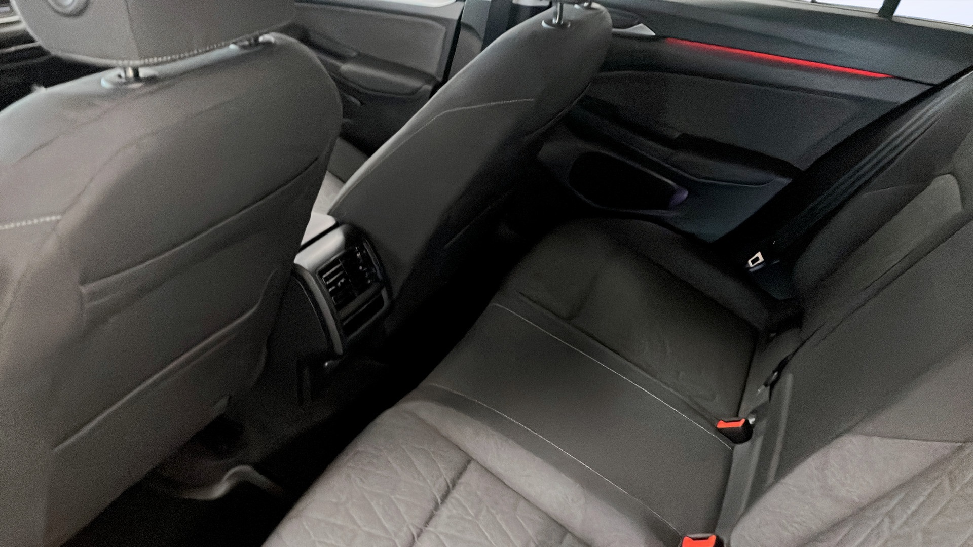 Volkswagen Golf ASH66L