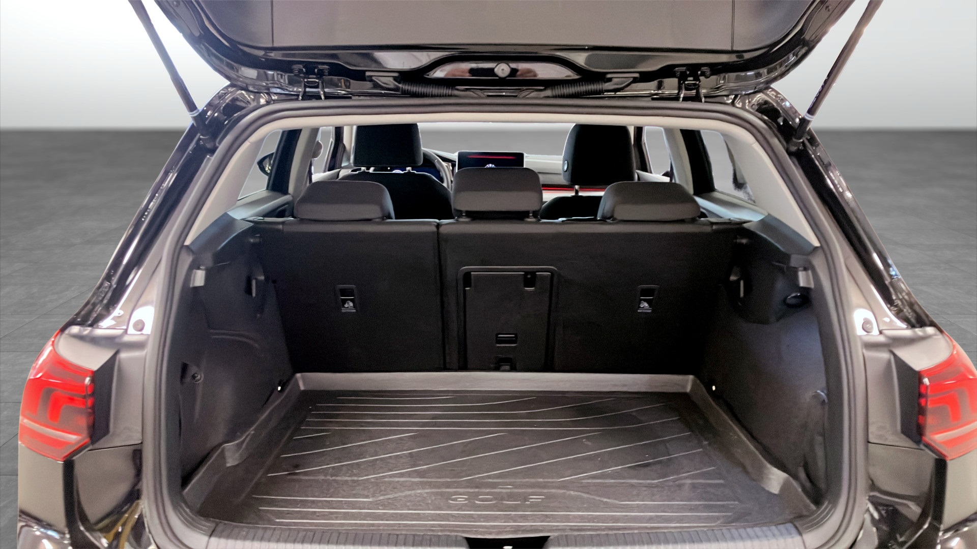 Volkswagen Golf ASH66L
