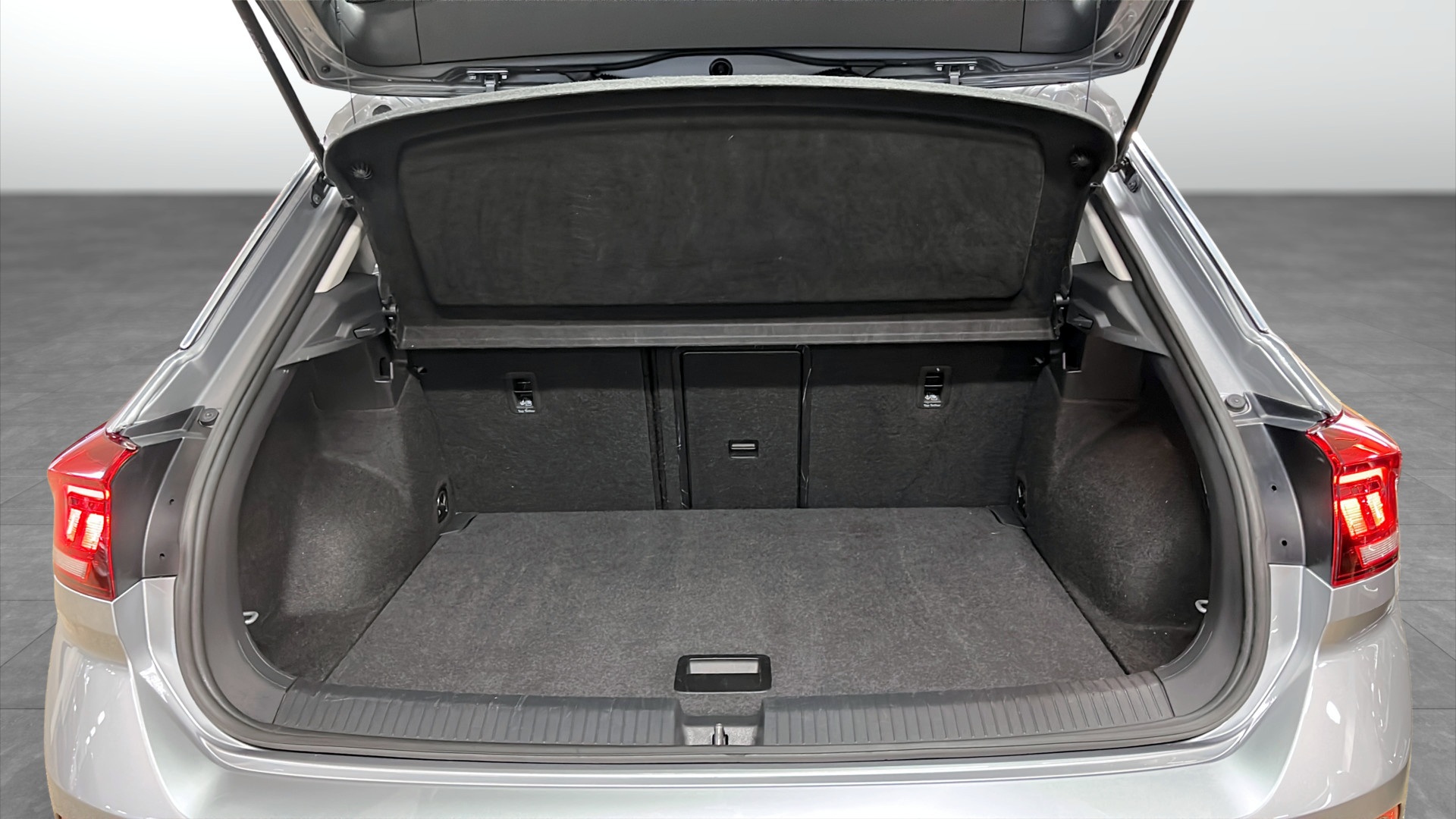 Volkswagen T-Roc ASJ02D