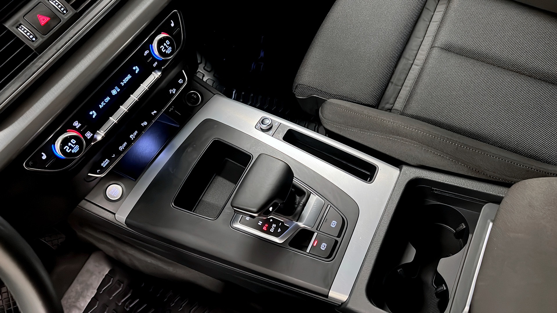 Audi Q5 ASK64S
