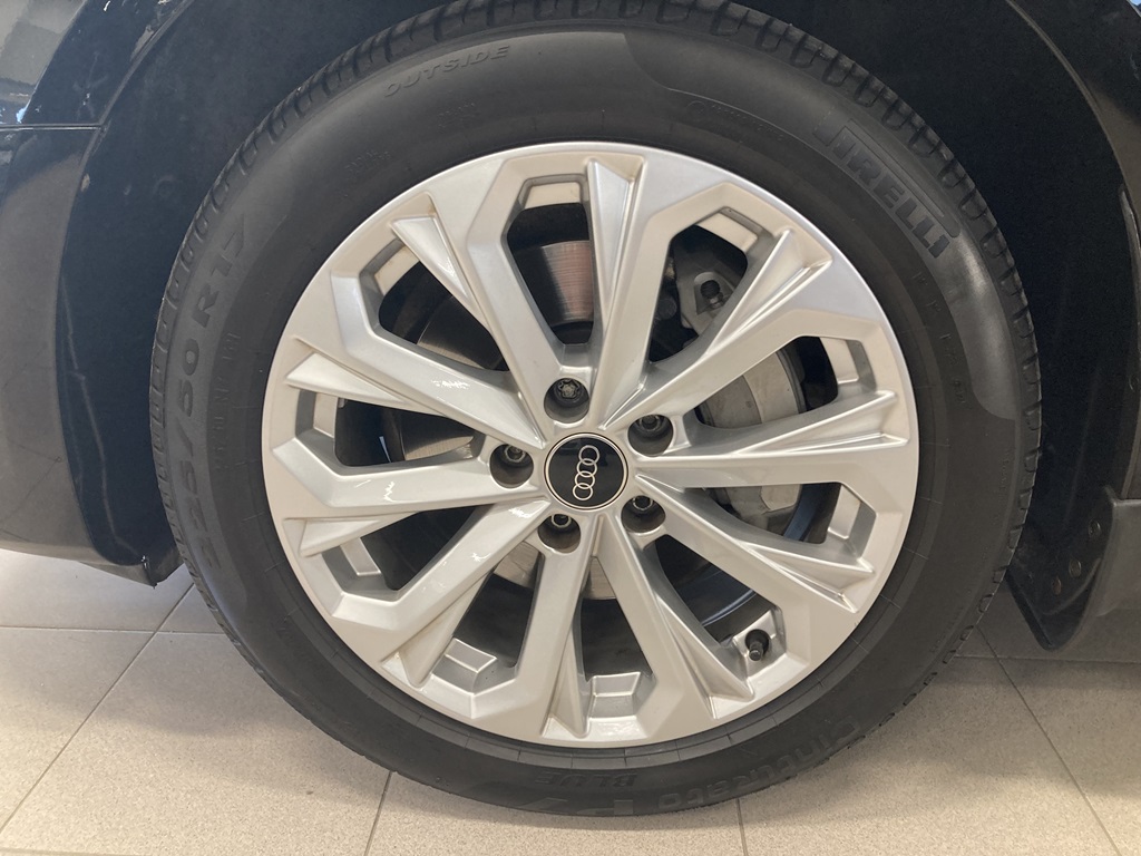 Audi A4 Avant ASK82E