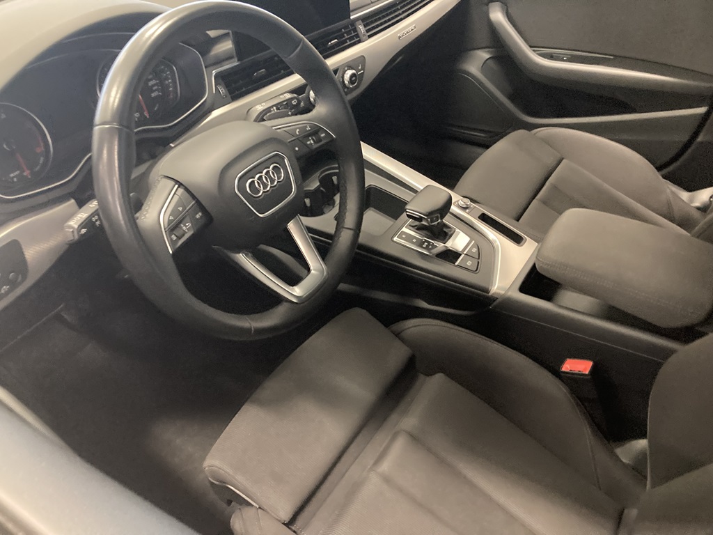 Audi A4 Avant ASK82E