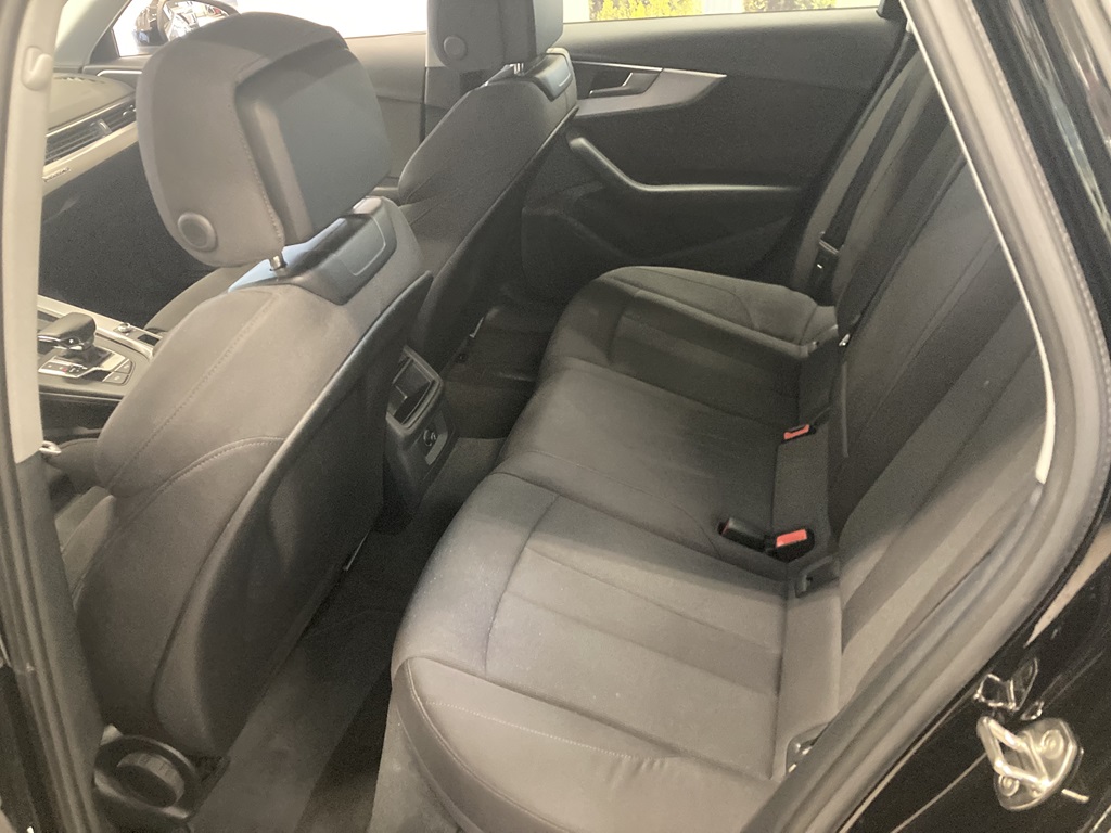 Audi A4 Avant ASK82E