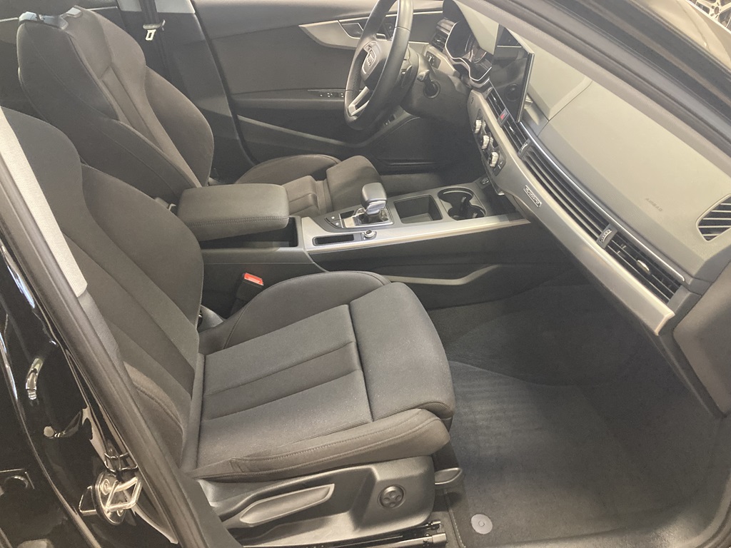Audi A4 Avant ASK82E