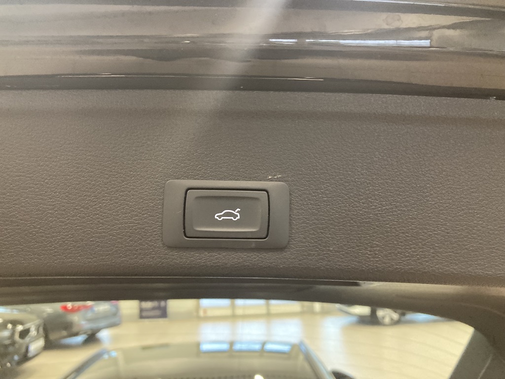 Audi A4 Avant ASK82E