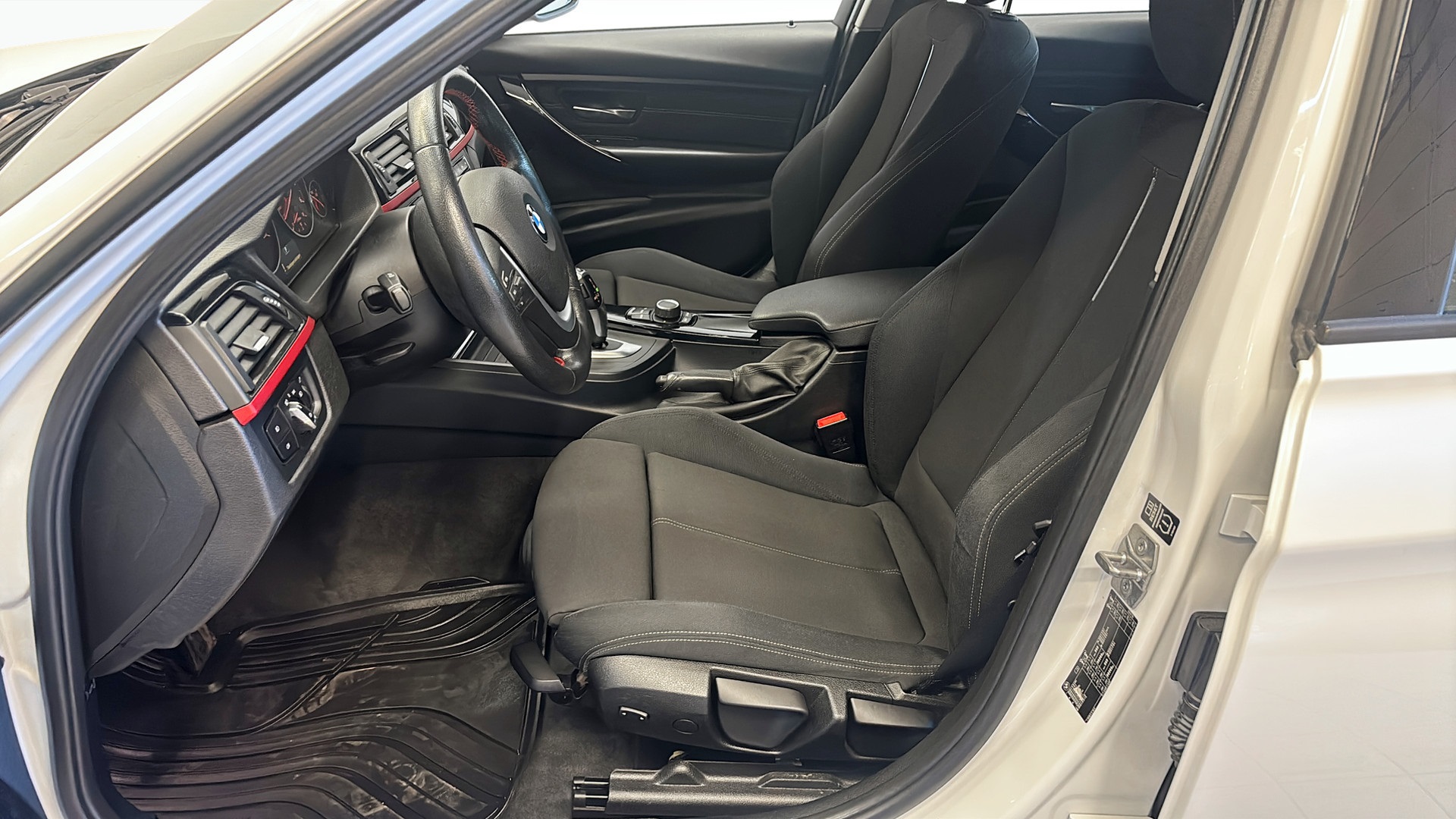 BMW 318 Touring ASL921