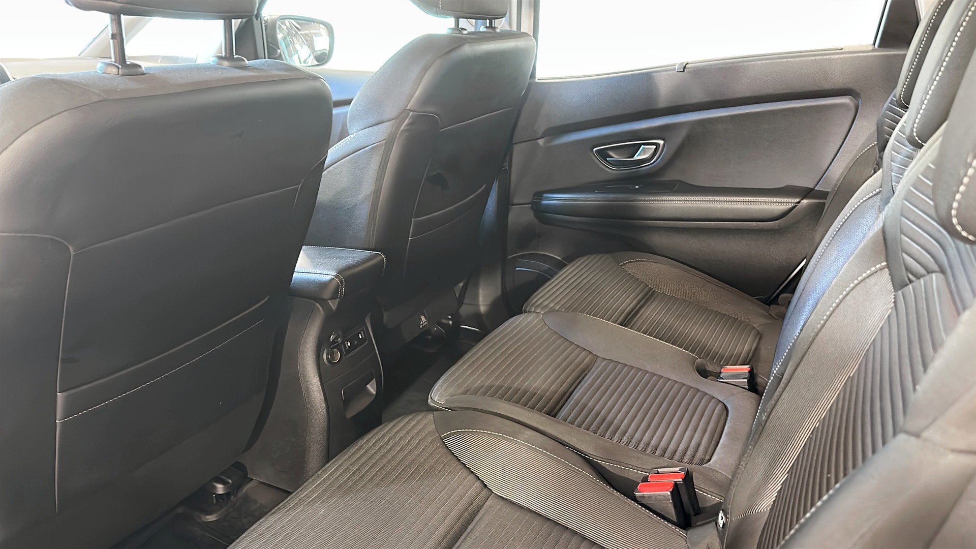 Renault Grand Scenic ASU311