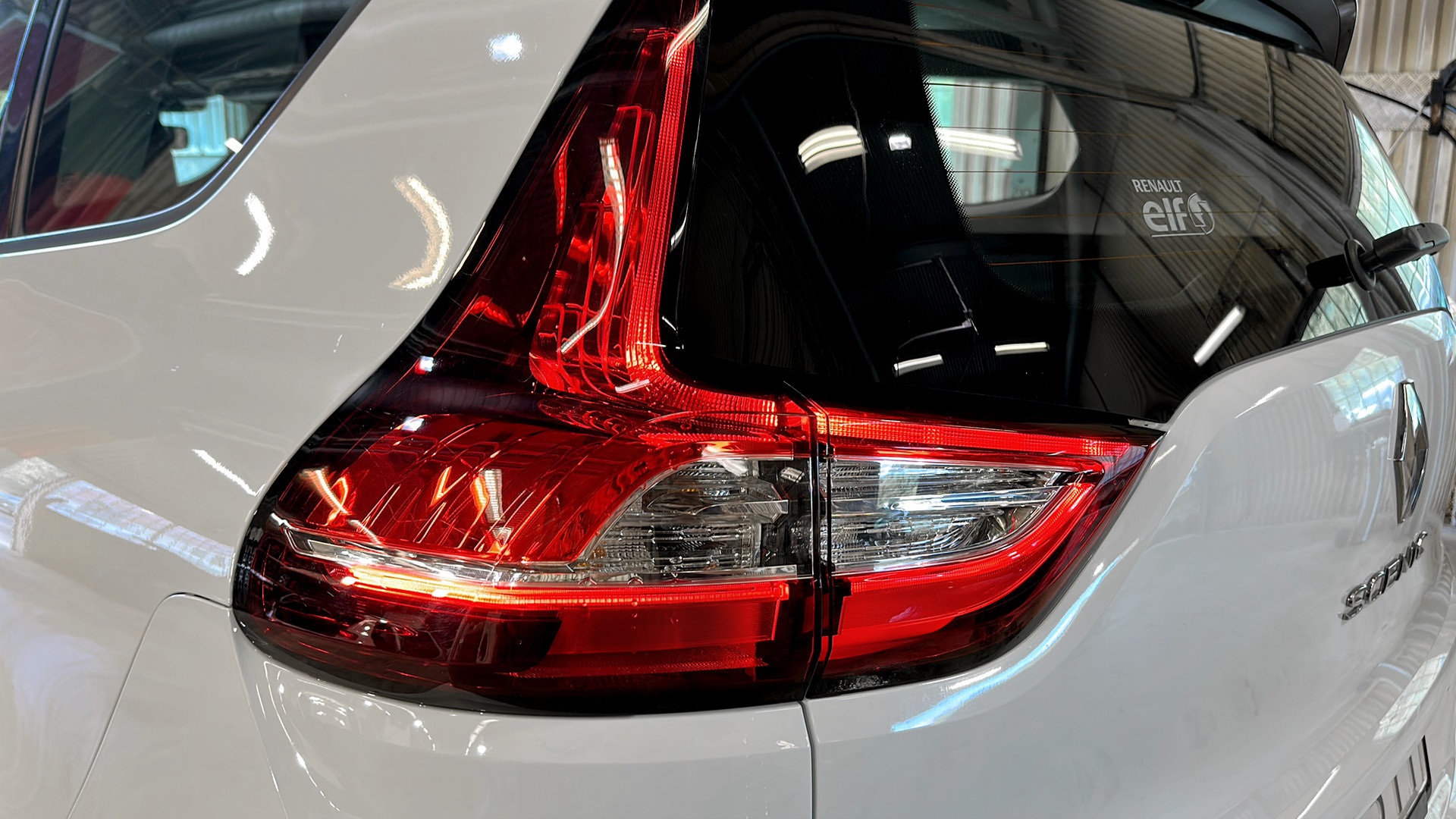 Renault Grand Scenic ASU311