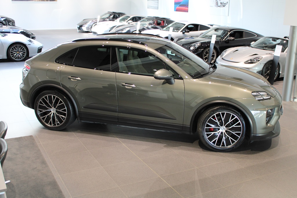 Porsche Macan ATL28D