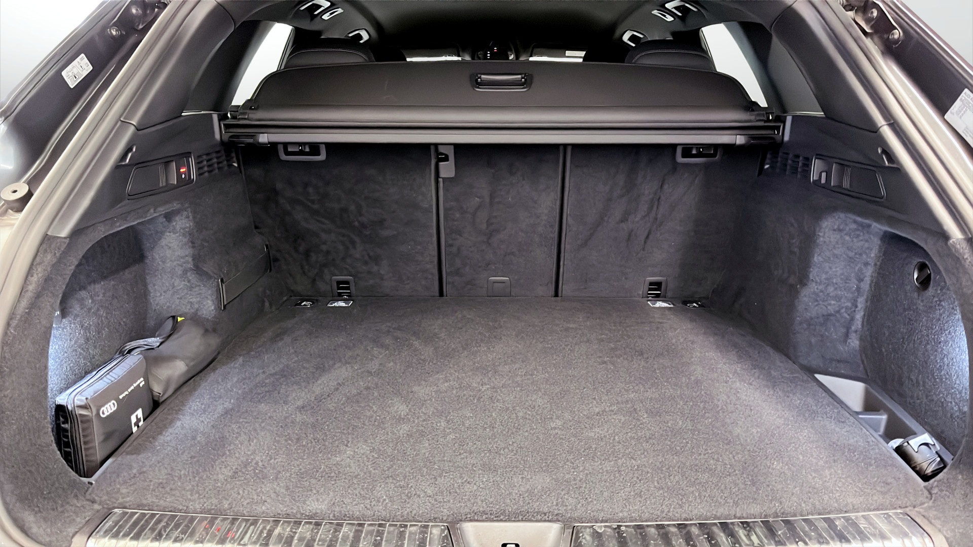 Audi Q5 ATM65S