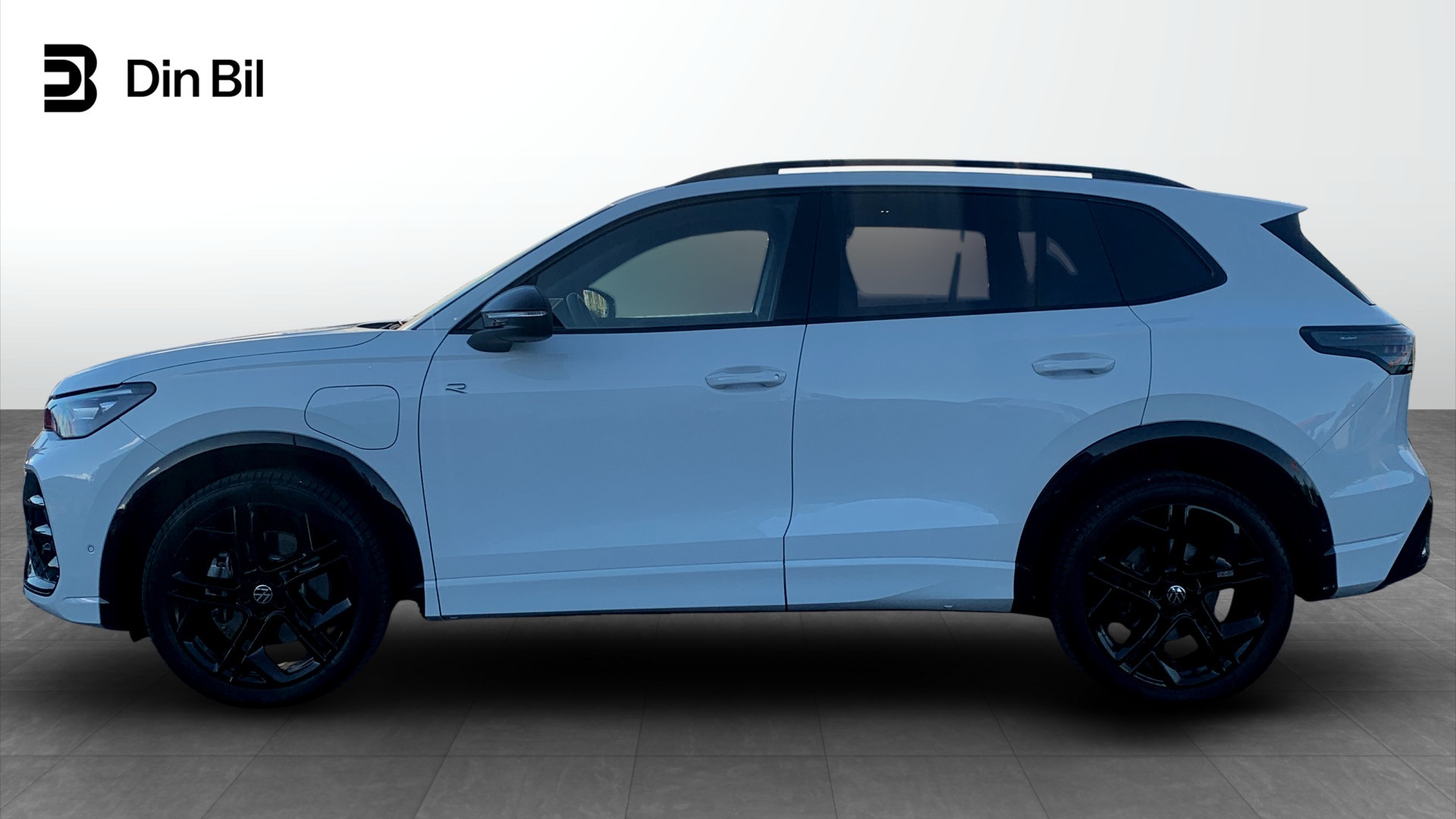 Volkswagen Tiguan AWB24X