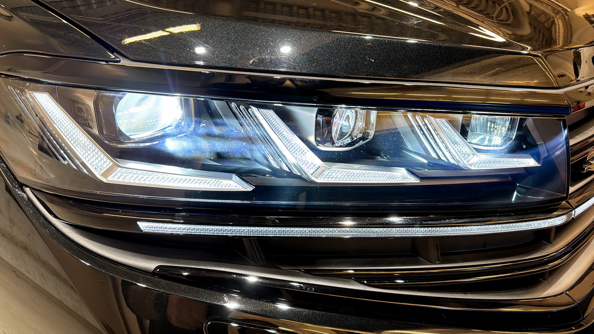 Volkswagen Touareg AWH83M