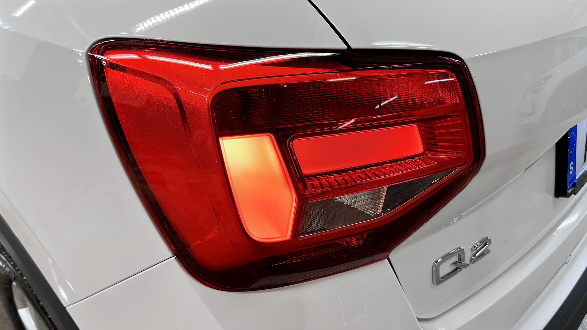 Audi Q2 AWL64D
