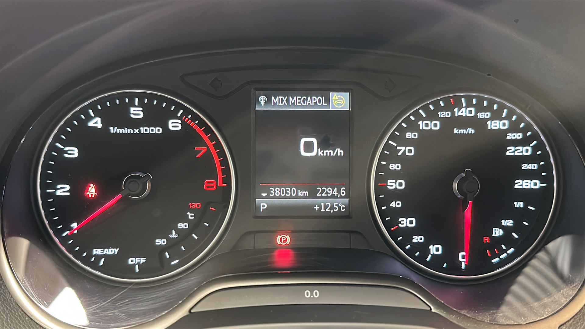 Audi Q2 AWL64D