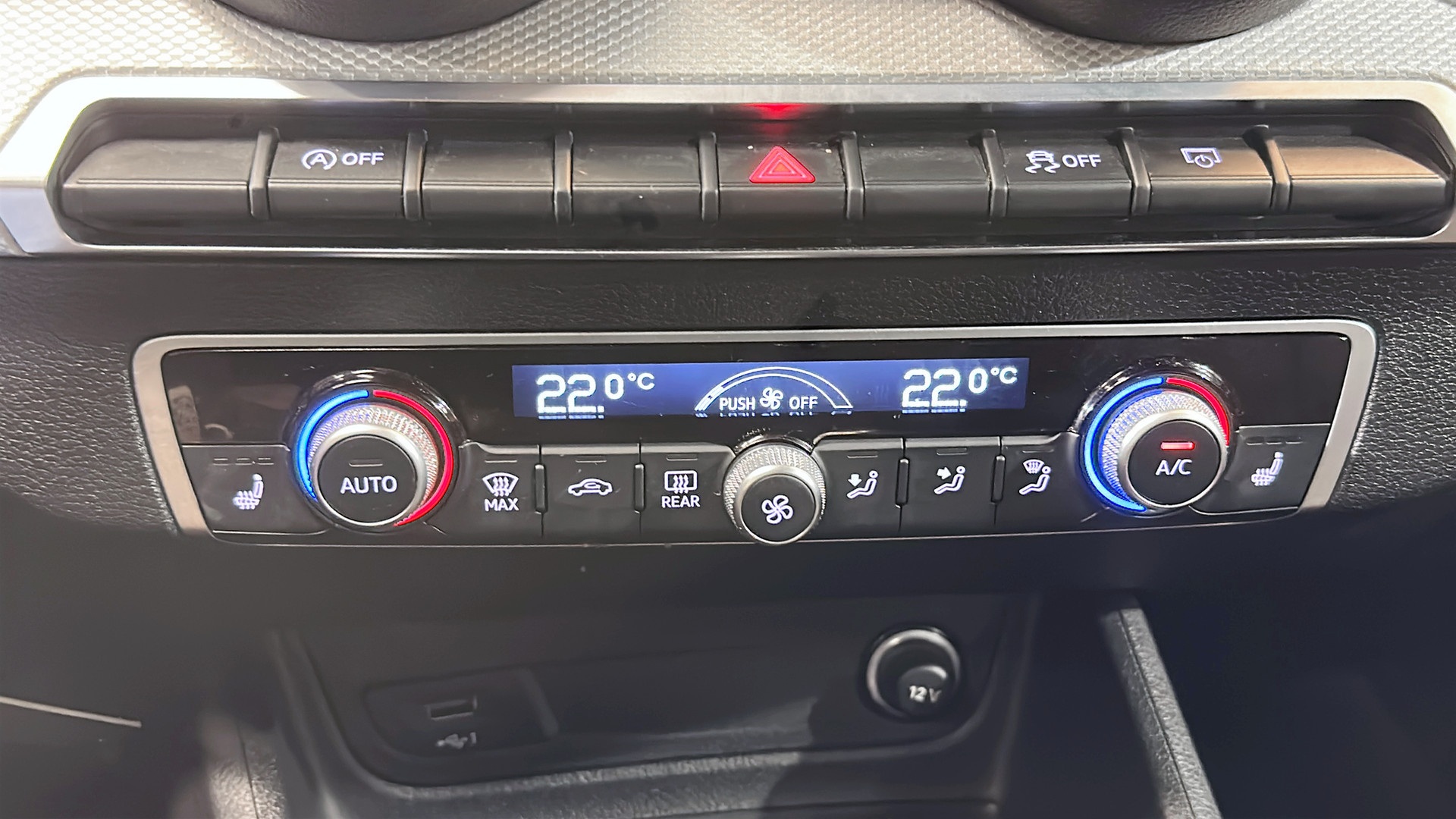 Audi Q2 AWL64D
