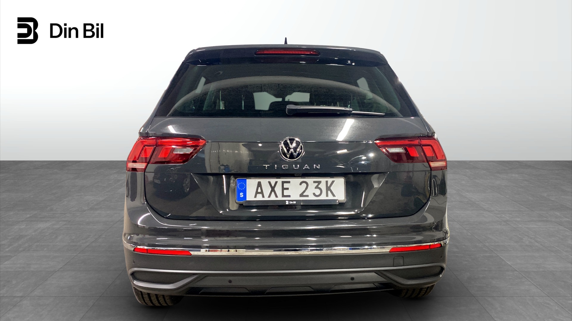 Volkswagen Tiguan AXE23K