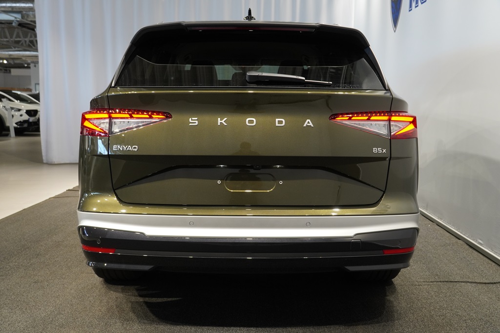 Skoda Enyaq AXH29D