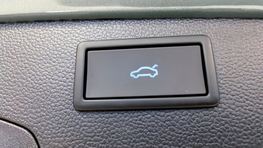 Volkswagen Passat AXJ09P