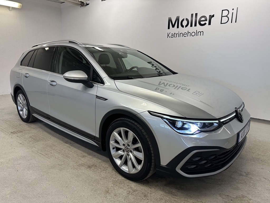 Volkswagen Golf Sportsvan AXK27P