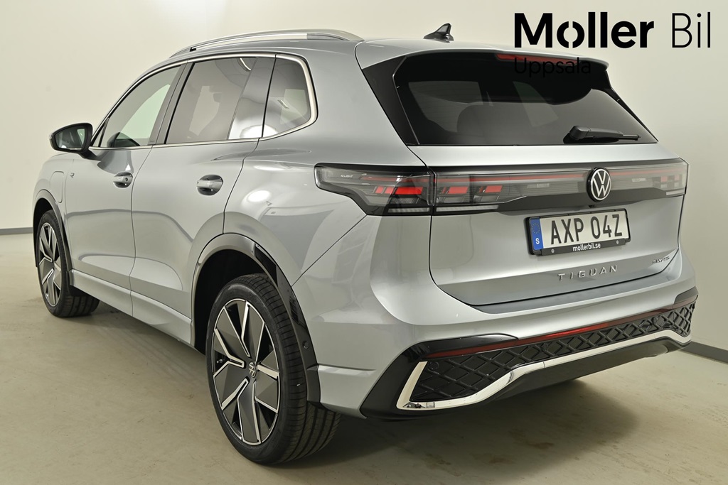 Volkswagen Tiguan AXP04Z