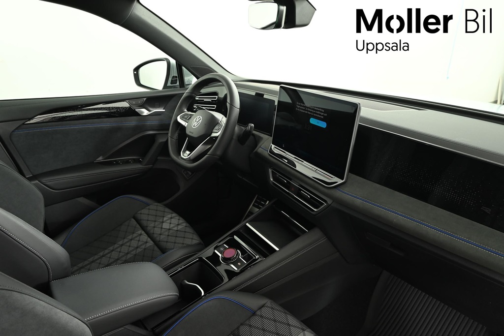 Volkswagen Tiguan AXP04Z