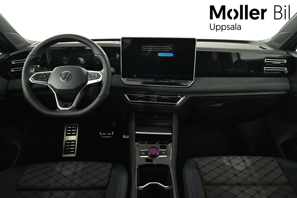 Volkswagen Tiguan AXP04Z