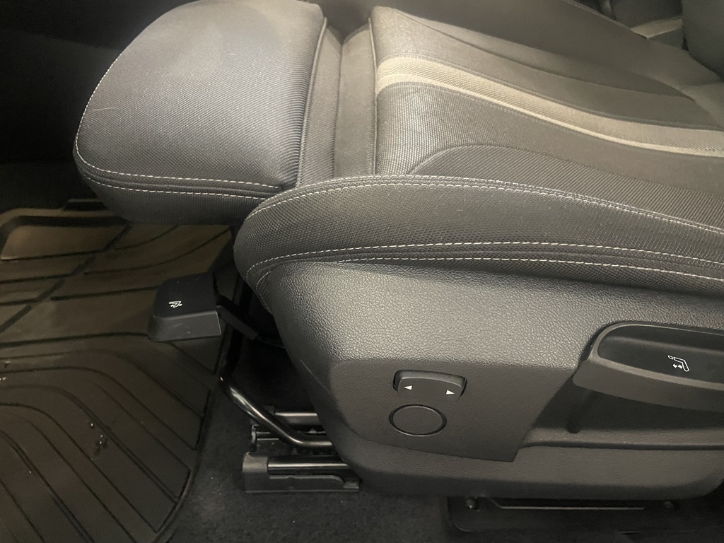 BMW 218 Active Tourer AYT599