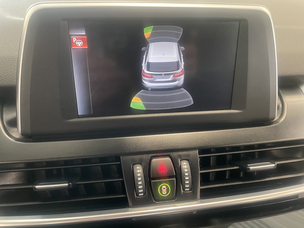 BMW 218 Active Tourer AYT599