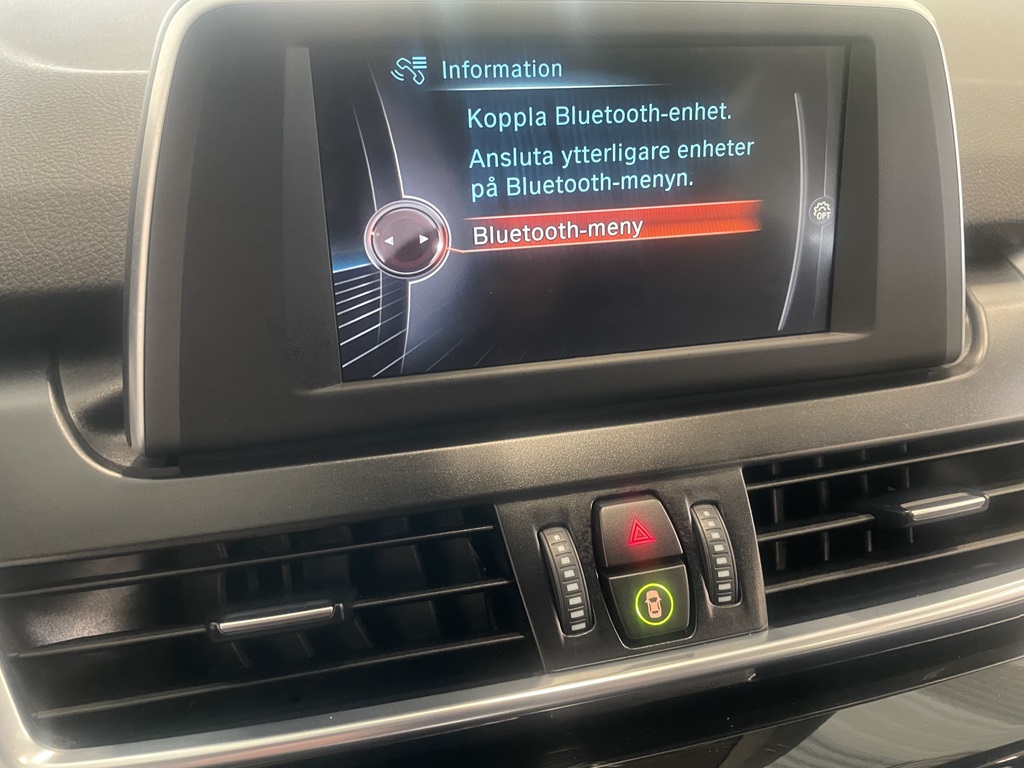BMW 218 Active Tourer AYT599