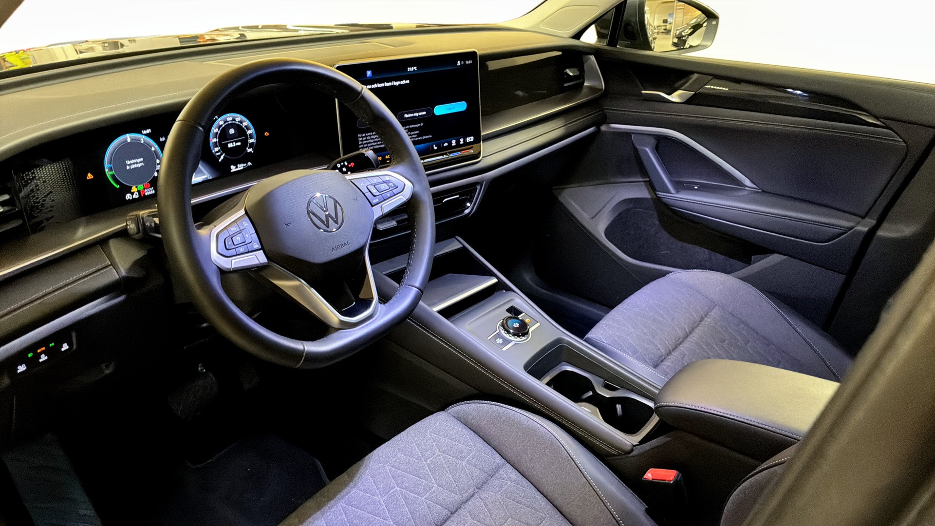 Volkswagen Tayron AZH27R