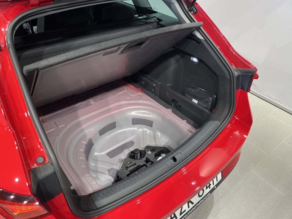 SEAT Leon AZK64M