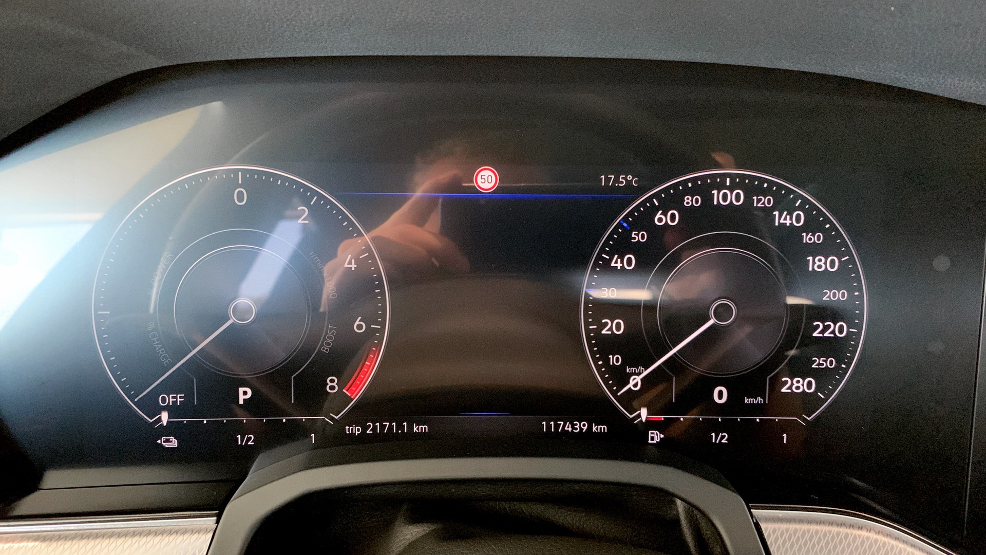 Volkswagen Touareg AZM93P